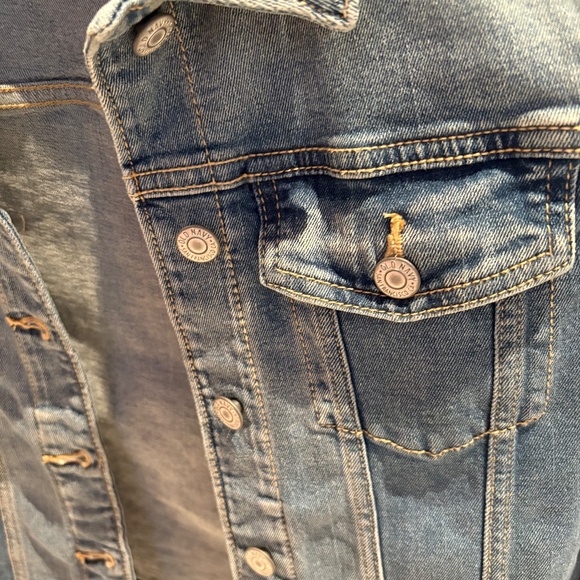 Girls Old Navy Jean Jacket(size 14-16) - Picture 3 of 6